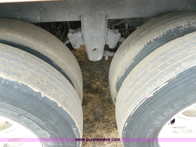 image for item D6141 1999 Jet grain trailer