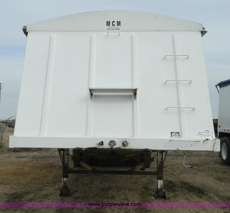 image for item D6142 2005 MCM SG7R grain trailer
