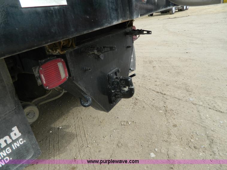 image for item D6145 1994 Ford L9000 grain truck