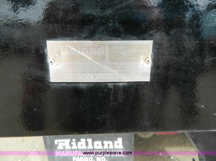 image for item D6145 1994 Ford L9000 grain truck