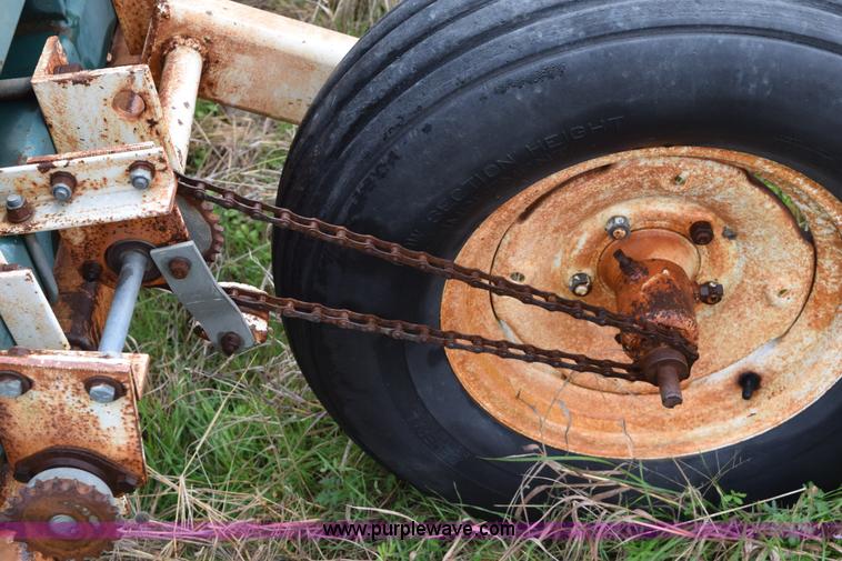 image for item E6234 Marliss grain drill