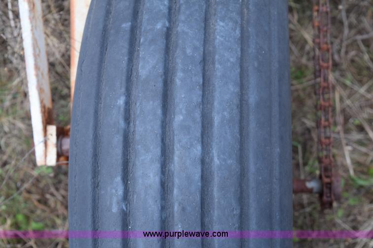 image for item E6234 Marliss grain drill