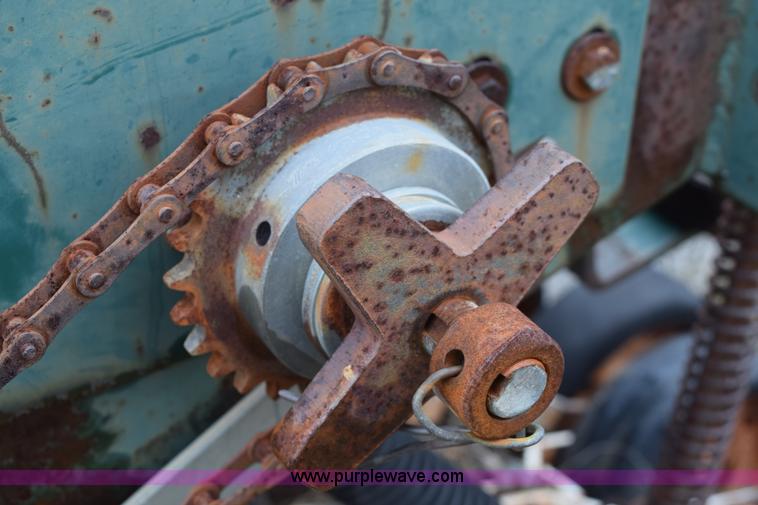 image for item E6234 Marliss grain drill