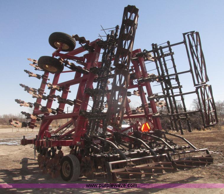 image for item G9757 Salford 570RTS vertical tillage disk