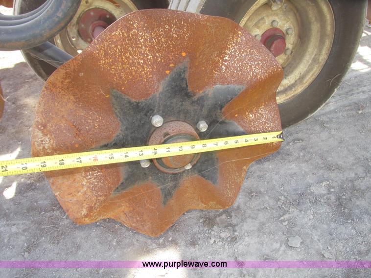 image for item G9757 Salford 570RTS vertical tillage disk