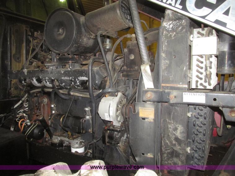 image for item G9769 1987 Case IH 3394 MFWD tractor