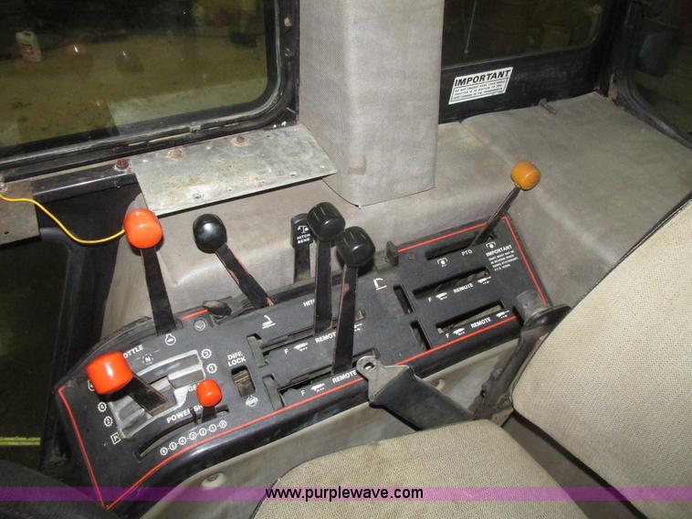 image for item G9769 1987 Case IH 3394 MFWD tractor