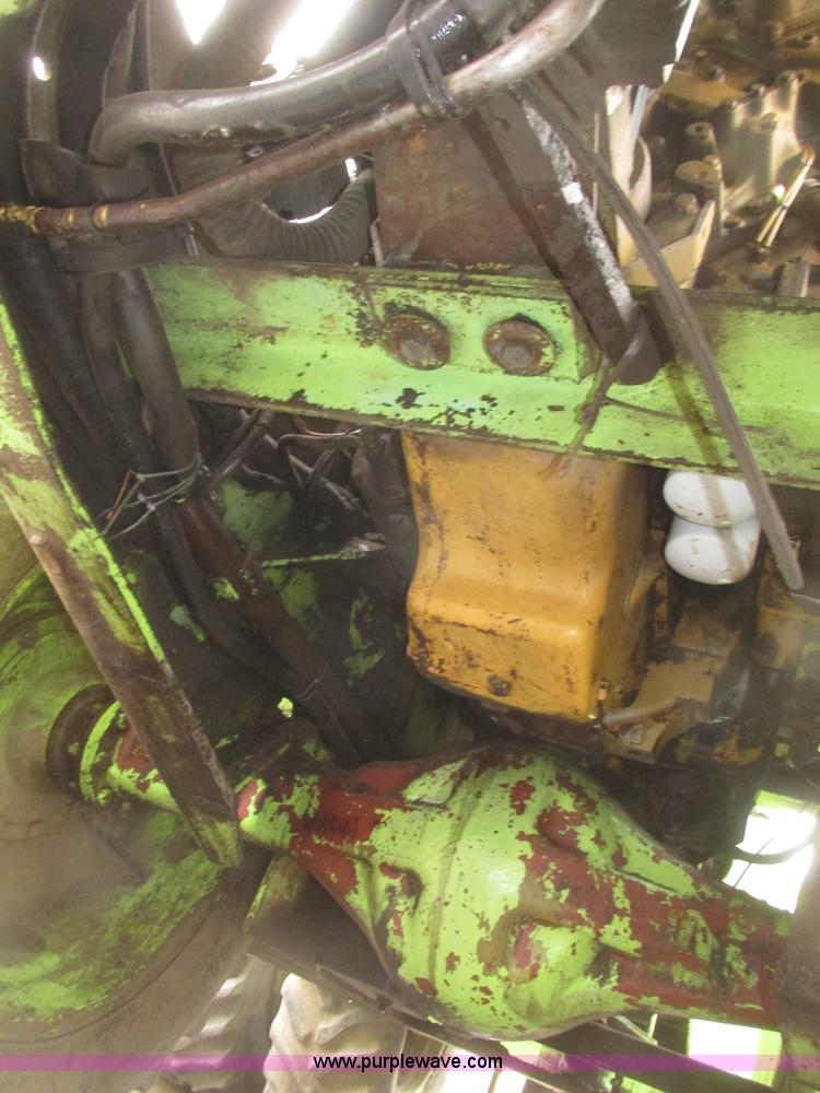 image for item G9770 1975 Steiger Bearcat II ST225 4WD tractor