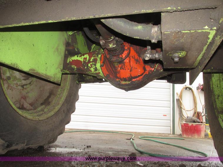 image for item G9770 1975 Steiger Bearcat II ST225 4WD tractor