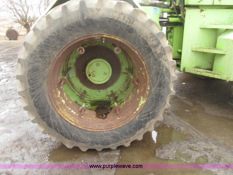 image for item G9770 1975 Steiger Bearcat II ST225 4WD tractor