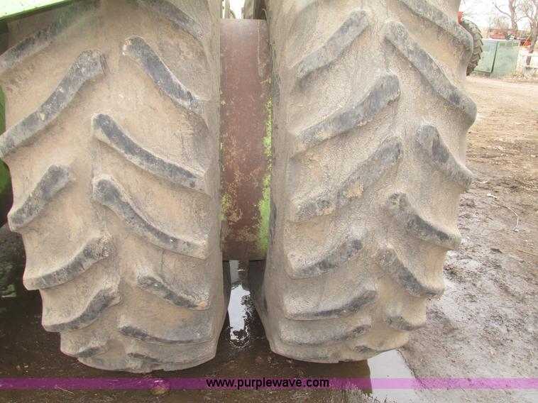 image for item G9770 1975 Steiger Bearcat II ST225 4WD tractor