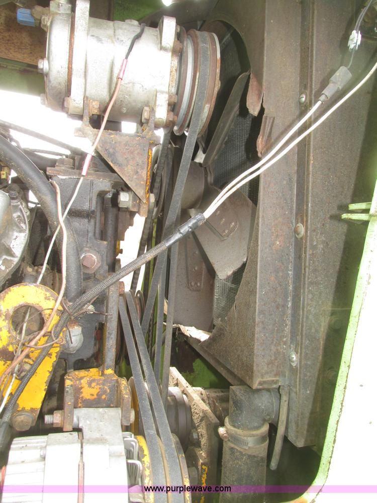 image for item G9771 1974 Steiger Bearcat II ST225 4WD tractor