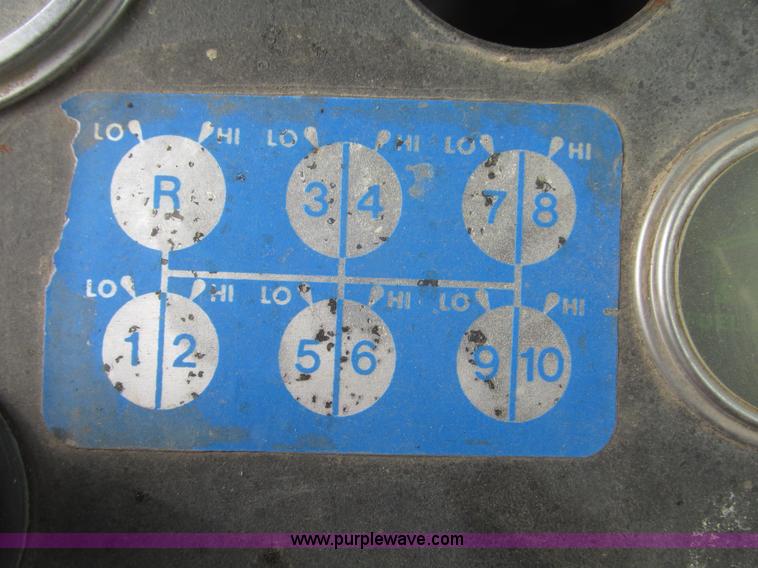 image for item G9771 1974 Steiger Bearcat II ST225 4WD tractor