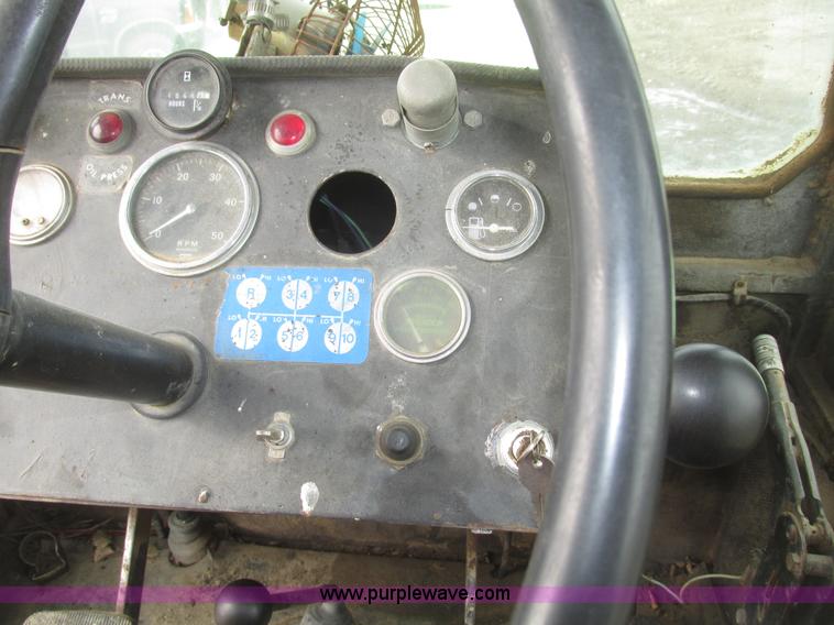 image for item G9771 1974 Steiger Bearcat II ST225 4WD tractor