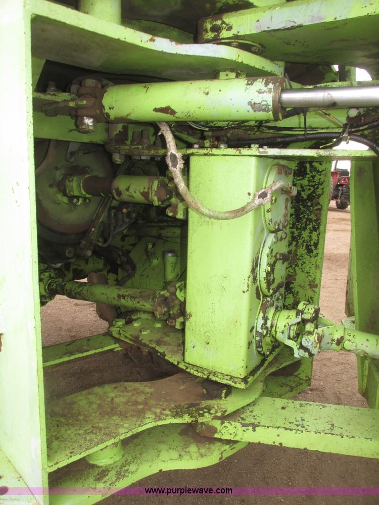 image for item G9771 1974 Steiger Bearcat II ST225 4WD tractor