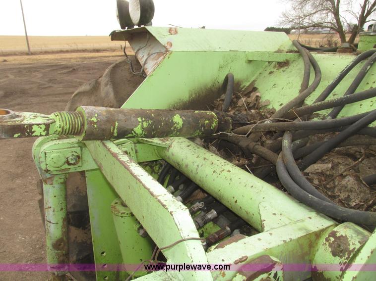 image for item G9771 1974 Steiger Bearcat II ST225 4WD tractor