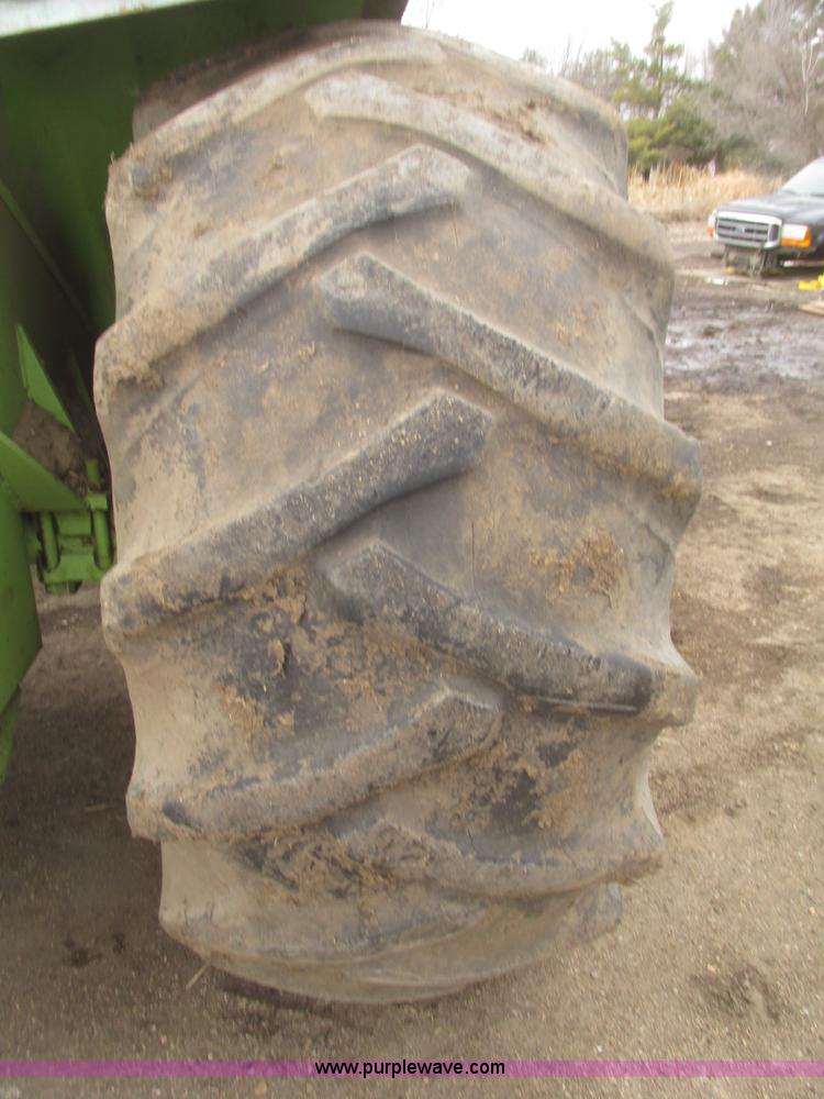 image for item G9771 1974 Steiger Bearcat II ST225 4WD tractor