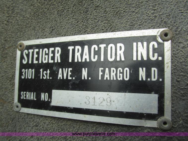 image for item G9771 1974 Steiger Bearcat II ST225 4WD tractor