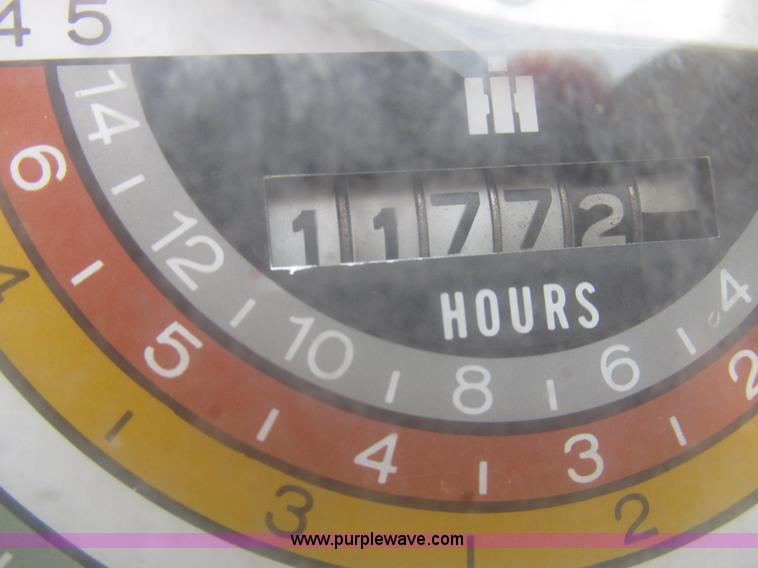 image for item G9772 1966 Farmall 656 tractor