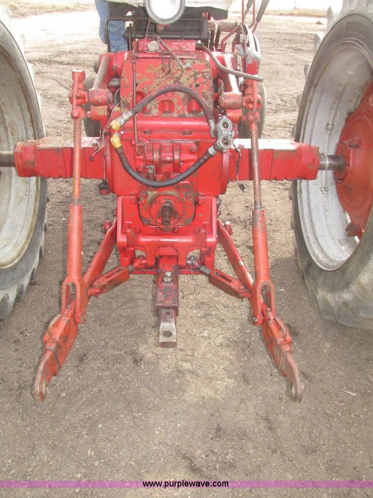 image for item G9772 1966 Farmall 656 tractor