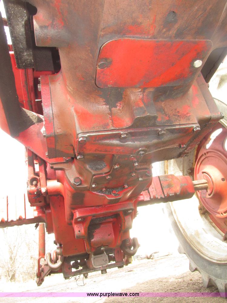 image for item G9772 1966 Farmall 656 tractor