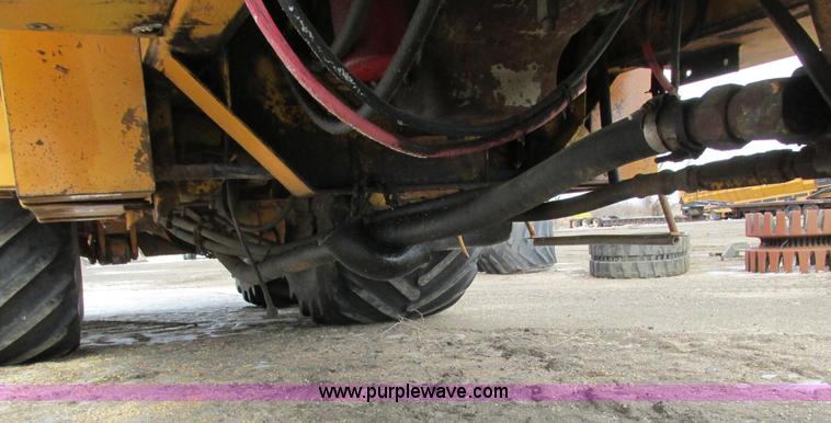 image for item I3782 1985 Ag-Chem TerraGator 2505 self-propelled applicator