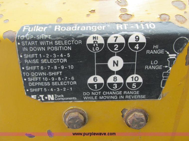 image for item I3782 1985 Ag-Chem TerraGator 2505 self-propelled applicator
