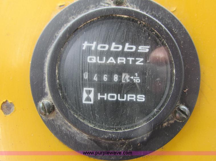 image for item I3782 1985 Ag-Chem TerraGator 2505 self-propelled applicator