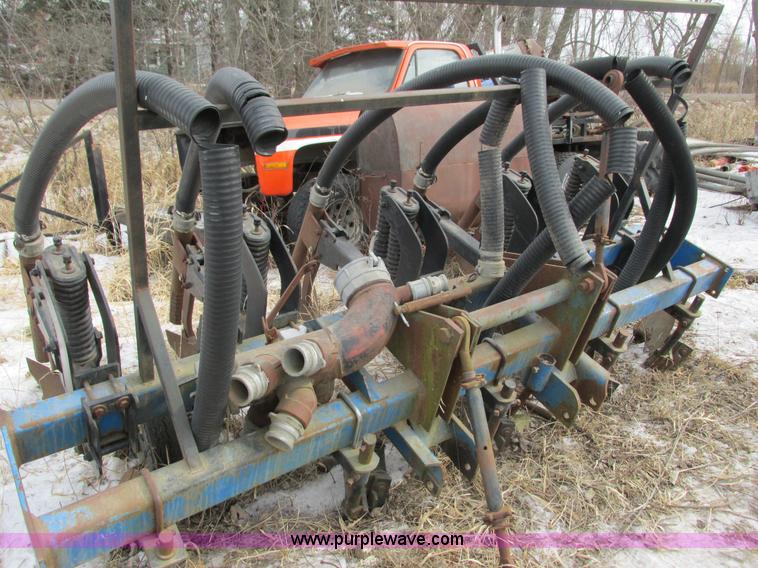 image for item I3782 1985 Ag-Chem TerraGator 2505 self-propelled applicator