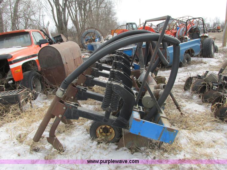 image for item I3782 1985 Ag-Chem TerraGator 2505 self-propelled applicator