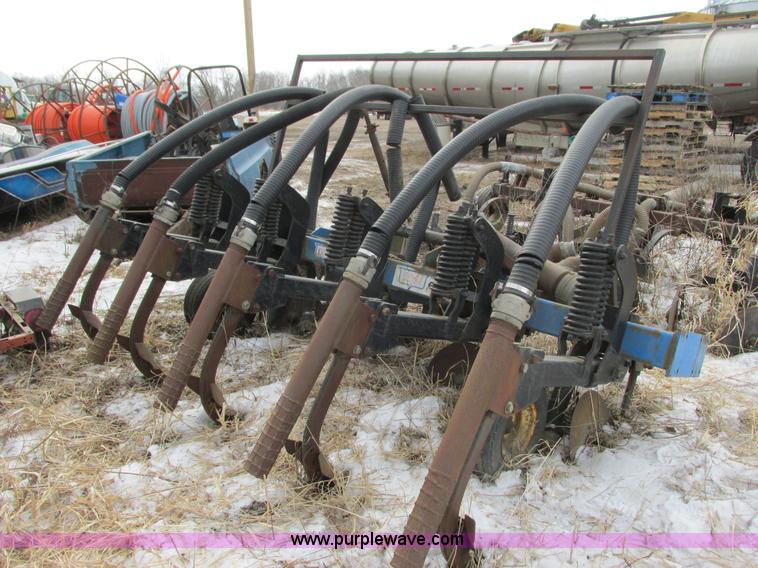 image for item I3782 1985 Ag-Chem TerraGator 2505 self-propelled applicator