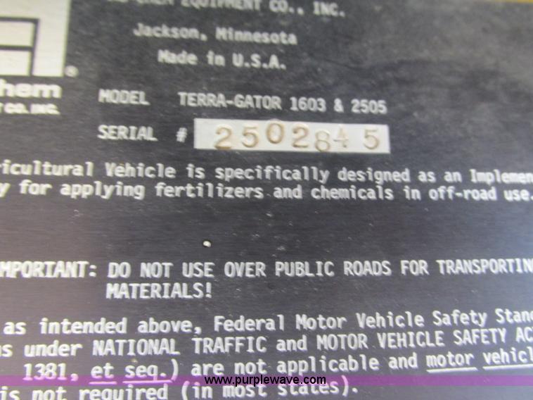 image for item I3782 1985 Ag-Chem TerraGator 2505 self-propelled applicator