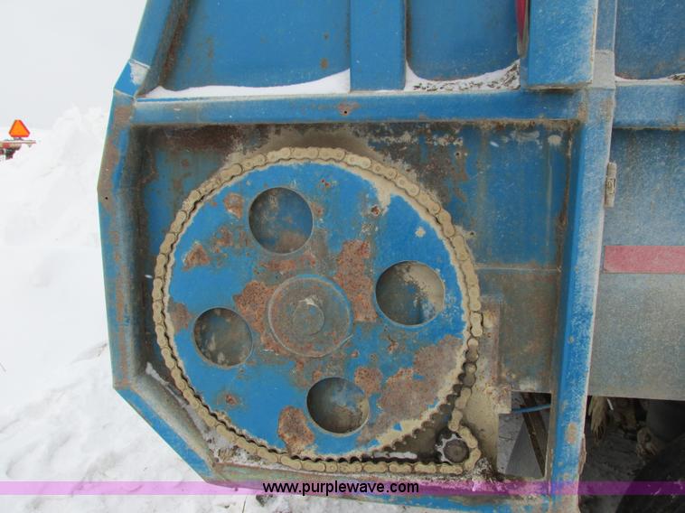 image for item I3796 2007 Northern silage trailer