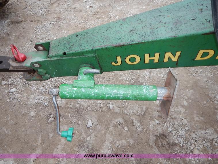 image for item I5062 John Deere 7200 planter