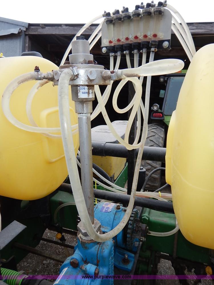 image for item I5062 John Deere 7200 planter