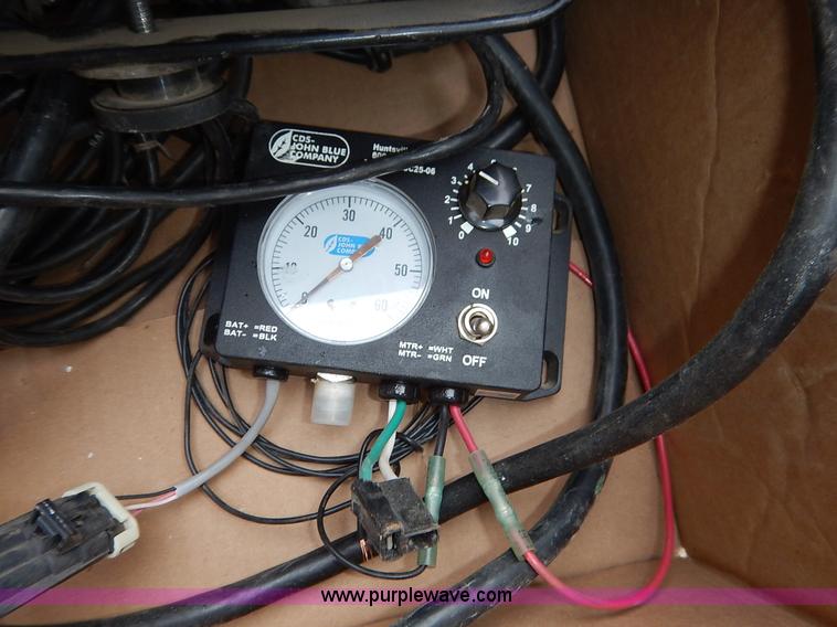 image for item I5062 John Deere 7200 planter