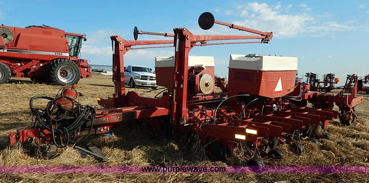 image for item I5086 1994 Case IH 950 planter
