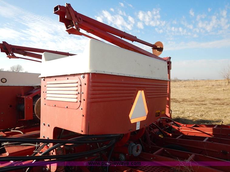 image for item I5086 1994 Case IH 950 planter