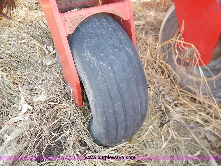 image for item I5086 1994 Case IH 950 planter