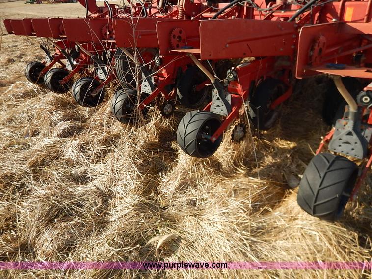 image for item I5086 1994 Case IH 950 planter
