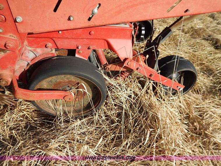 image for item I5086 1994 Case IH 950 planter