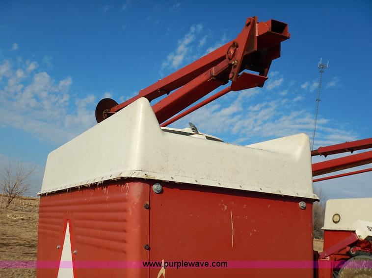 image for item I5086 1994 Case IH 950 planter