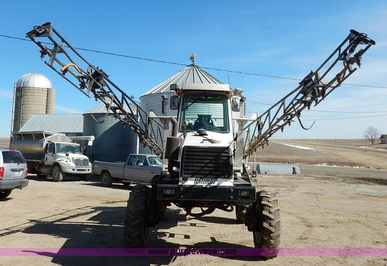 image for item I5095 1994 Wilmar 745 self-propelled sprayer
