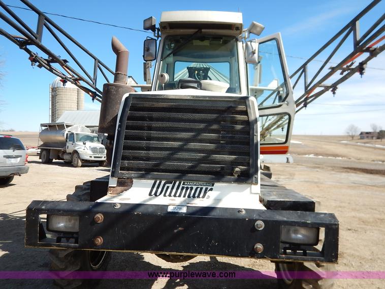 image for item I5095 1994 Wilmar 745 self-propelled sprayer