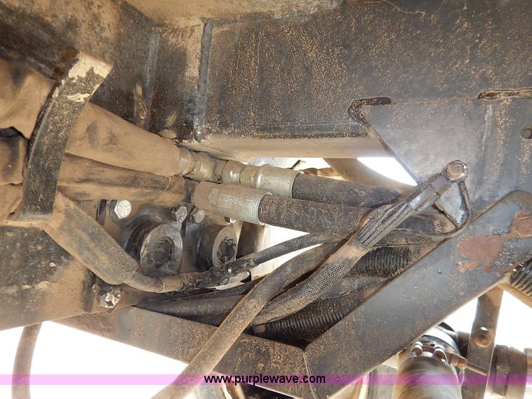 image for item I5095 1994 Wilmar 745 self-propelled sprayer