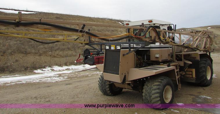image for item I6640 1991 Ag-Chem TerraGator 1804 self-propelled sprayer