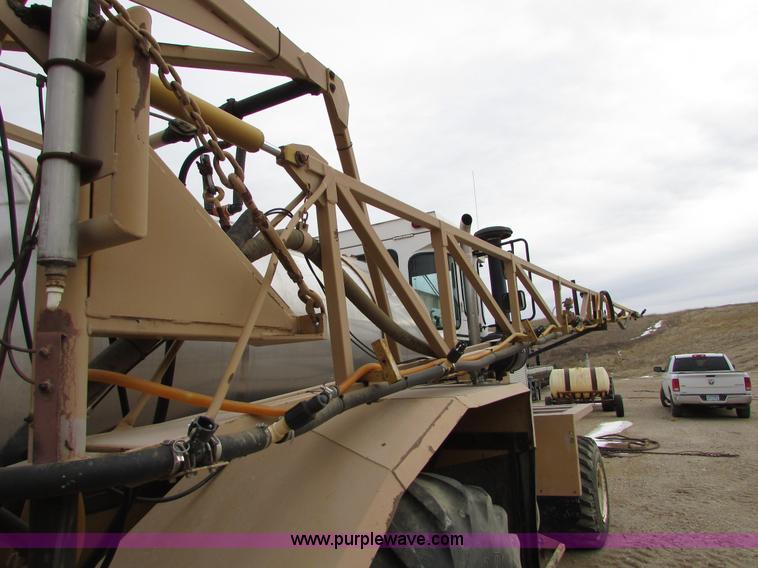 image for item I6640 1991 Ag-Chem TerraGator 1804 self-propelled sprayer