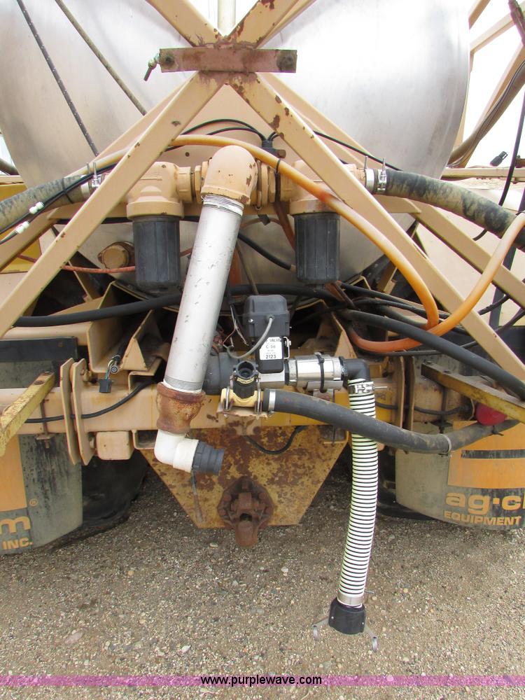 image for item I6640 1991 Ag-Chem TerraGator 1804 self-propelled sprayer