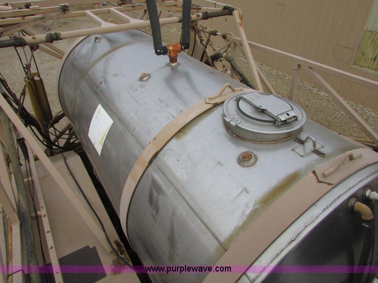 image for item I6640 1991 Ag-Chem TerraGator 1804 self-propelled sprayer