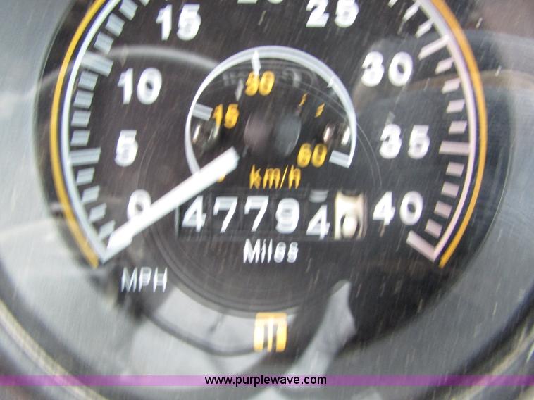 image for item I6640 1991 Ag-Chem TerraGator 1804 self-propelled sprayer